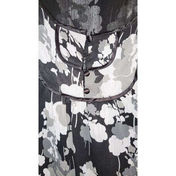 Apt 9 Women's Black Floral Sheer Short Sleeve Top Size XL - Picture 3 of 5